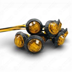 Габаритний вогонь LED жовтий 12В-24В, IP67 27*18мм. універсальний Габаритний вогонь LED жовтий 12В-24В, IP67 27*18мм. універсальний